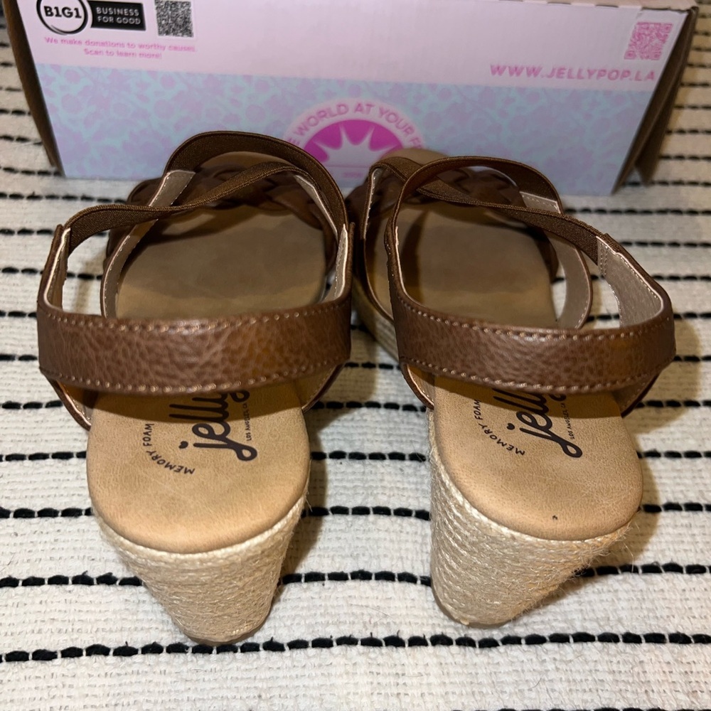 Jellypop NEW Brown Wedge Sandals, comfy boho beach wear, memory foam footbed 7.5 - Picture 6 of 7